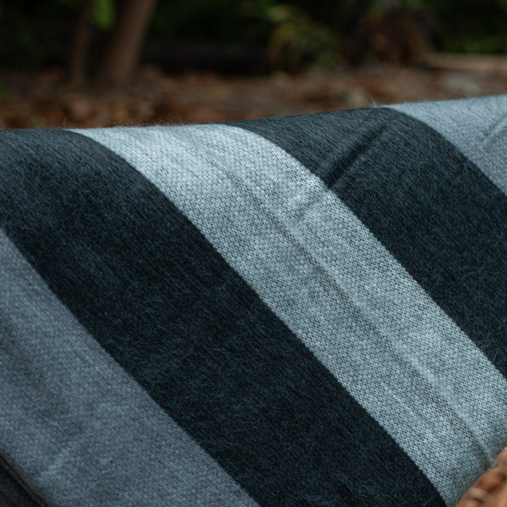 ECUATORIAL | ALPACA WOOL BLANKET | THROW SOFT & COZY | QUEEN 94X71 | STRIPES GRAY