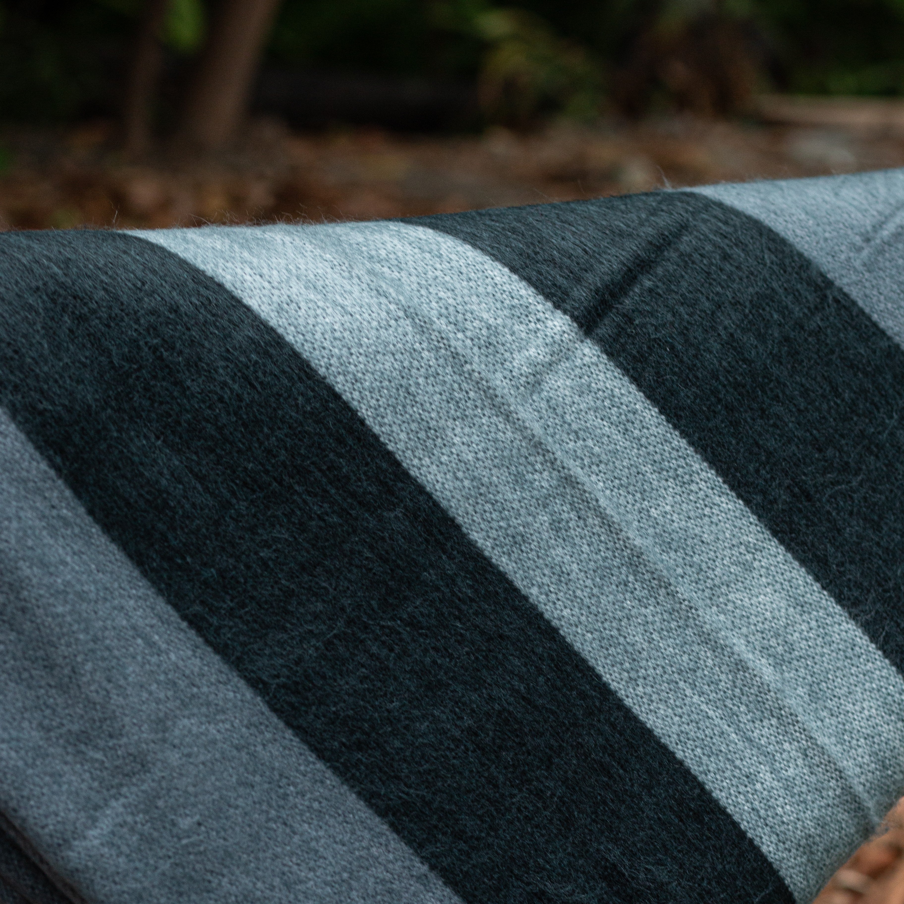 ECUATORIAL | ALPACA WOOL BLANKET | THROW SOFT & COZY | QUEEN 94X71 | STRIPES GRAY