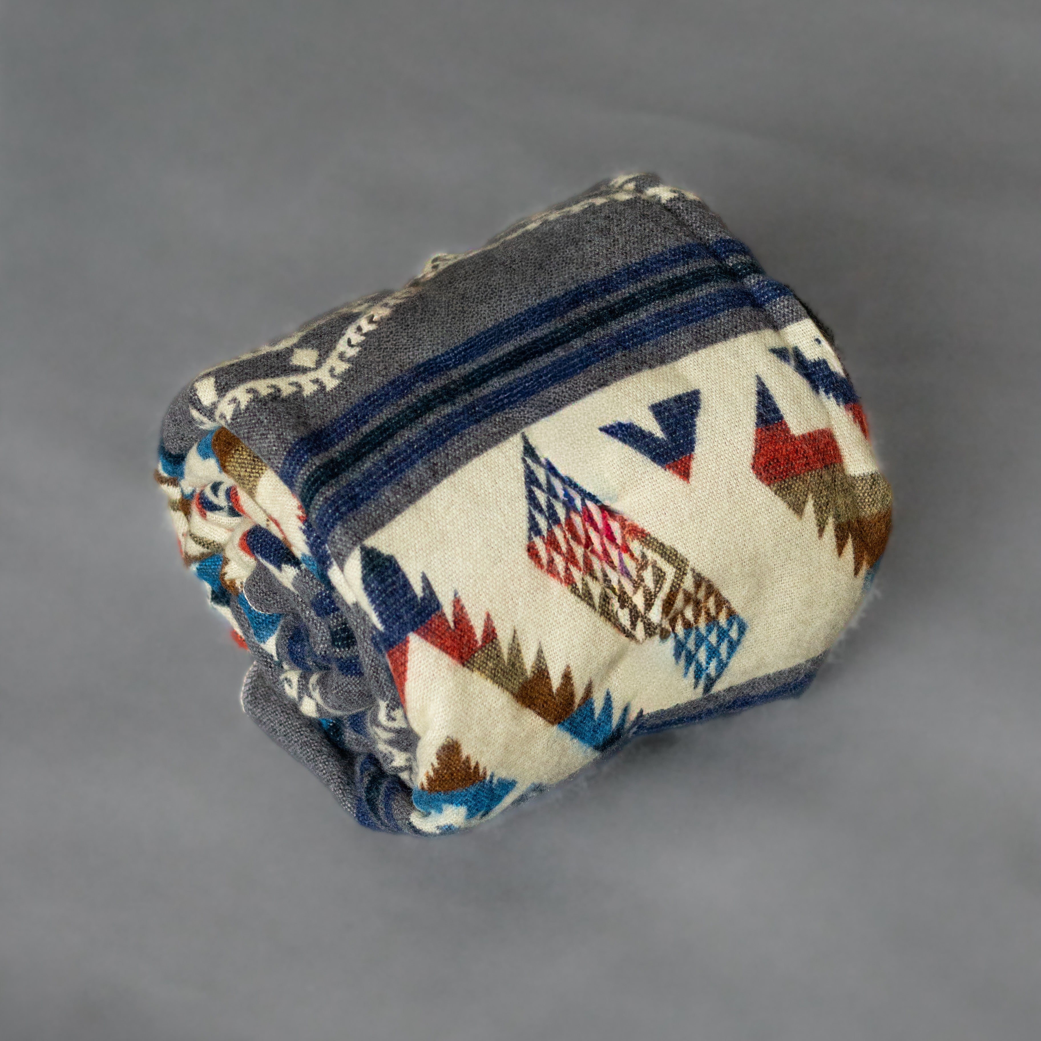 ECUADORIAN ALPACA WOOL BLANKET | XL DOUBLE DENSITY | KING 80X91 | TRIBAL GRAY