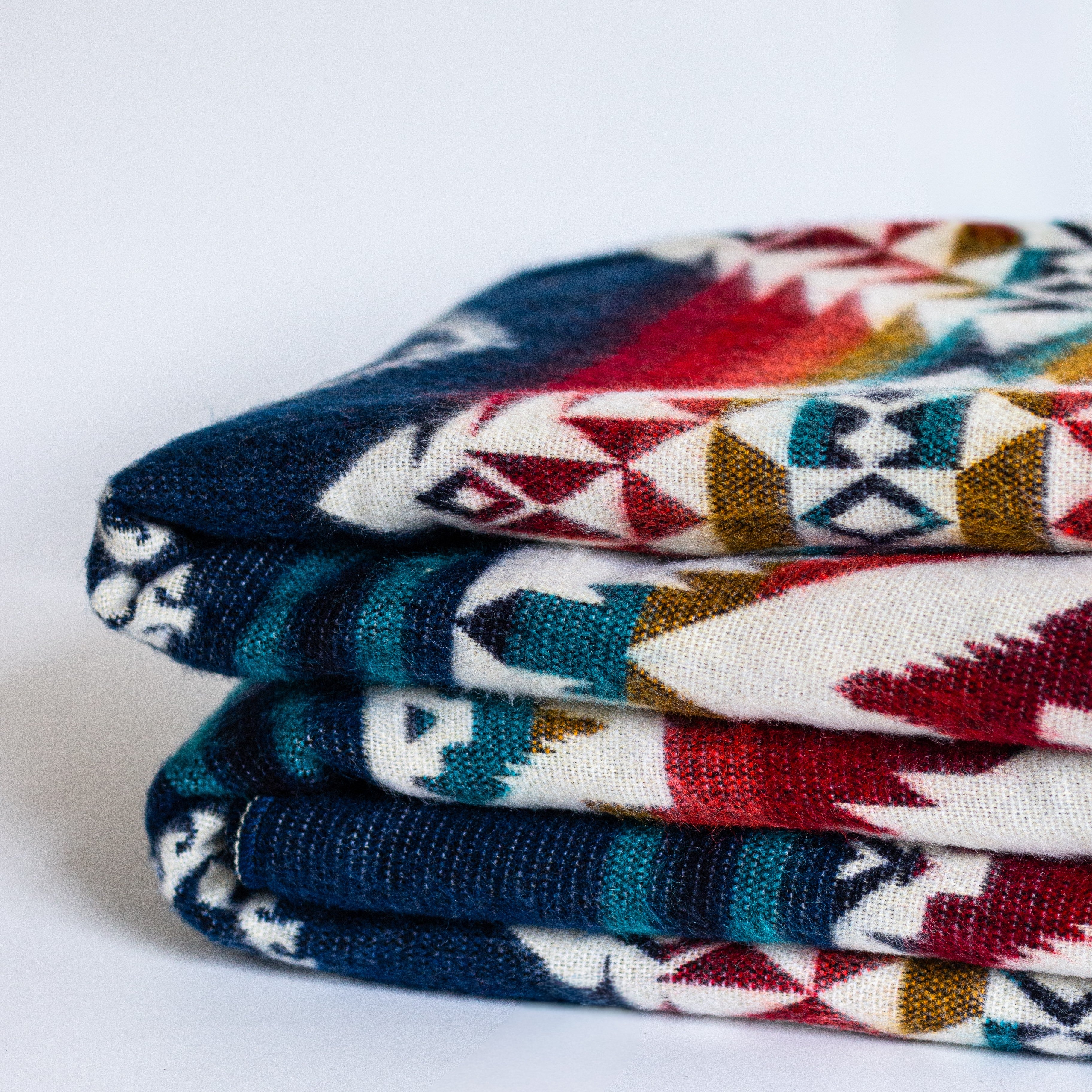 ECUADORIAN ALPACA WOOL BLANKET | XL DOUBLE DENSITY | KING 80X91 | TRIBAL NAVY