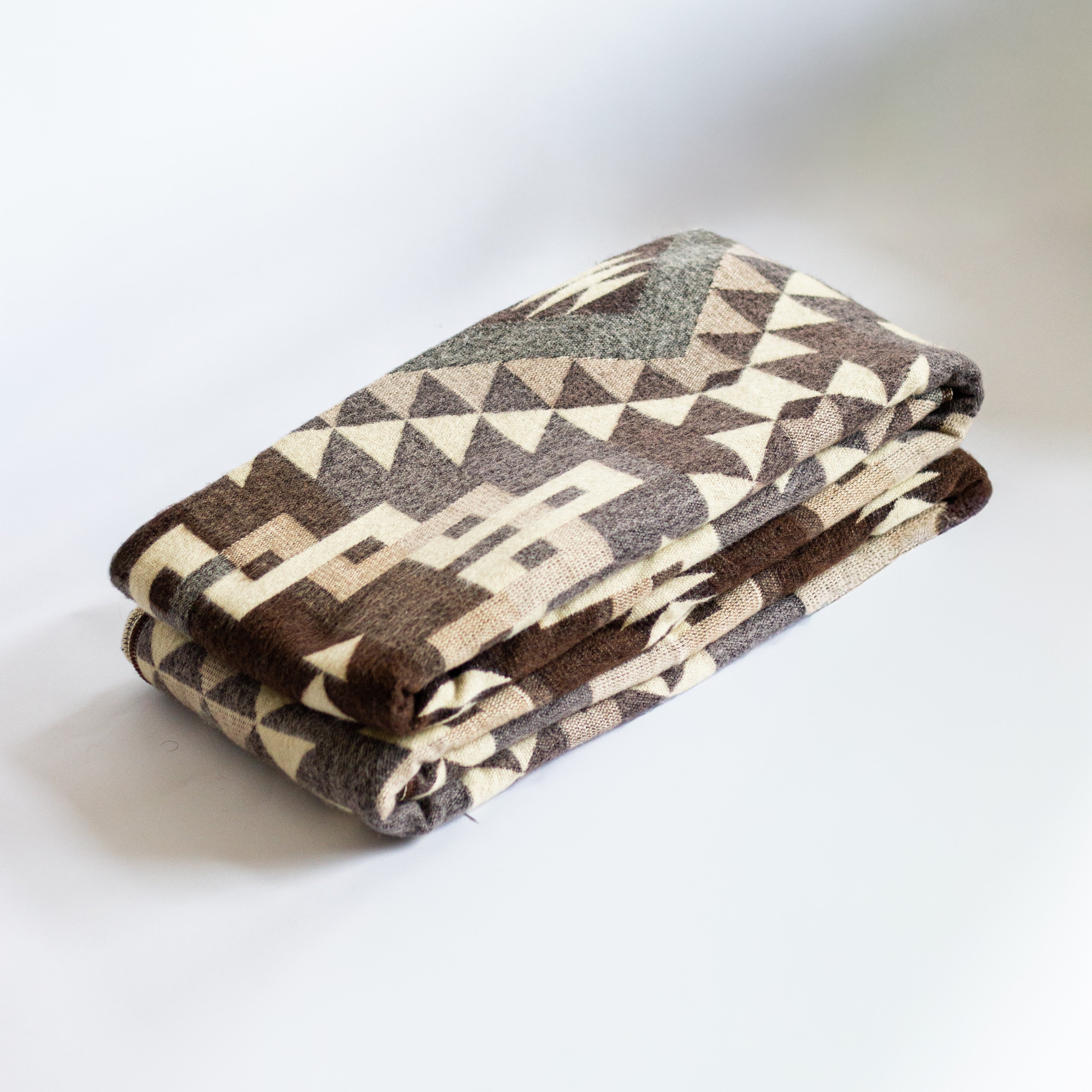 ECUADORIAN ALPACA WOOL BLANKET | XL DOUBLE DENSITY | KING 80X91 | ARROW CREAM