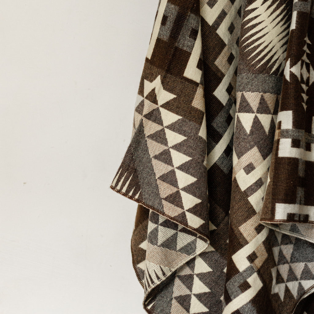 ECUADORIAN ALPACA WOOL BLANKET | XL DOUBLE DENSITY | KING 80X91 | ARROW CREAM