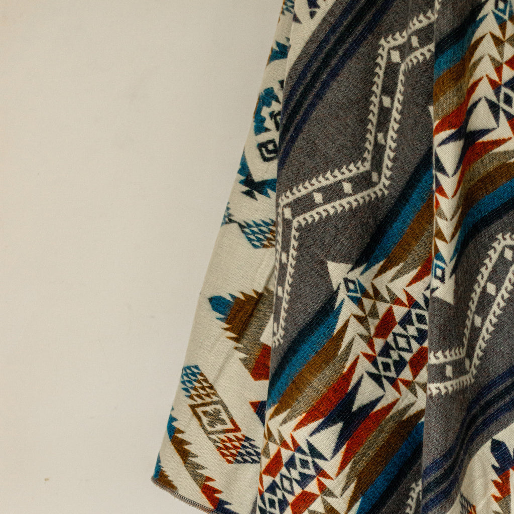 ECUADORIAN ALPACA WOOL BLANKET | XL DOUBLE DENSITY | KING 80X91 | TRIBAL GRAY