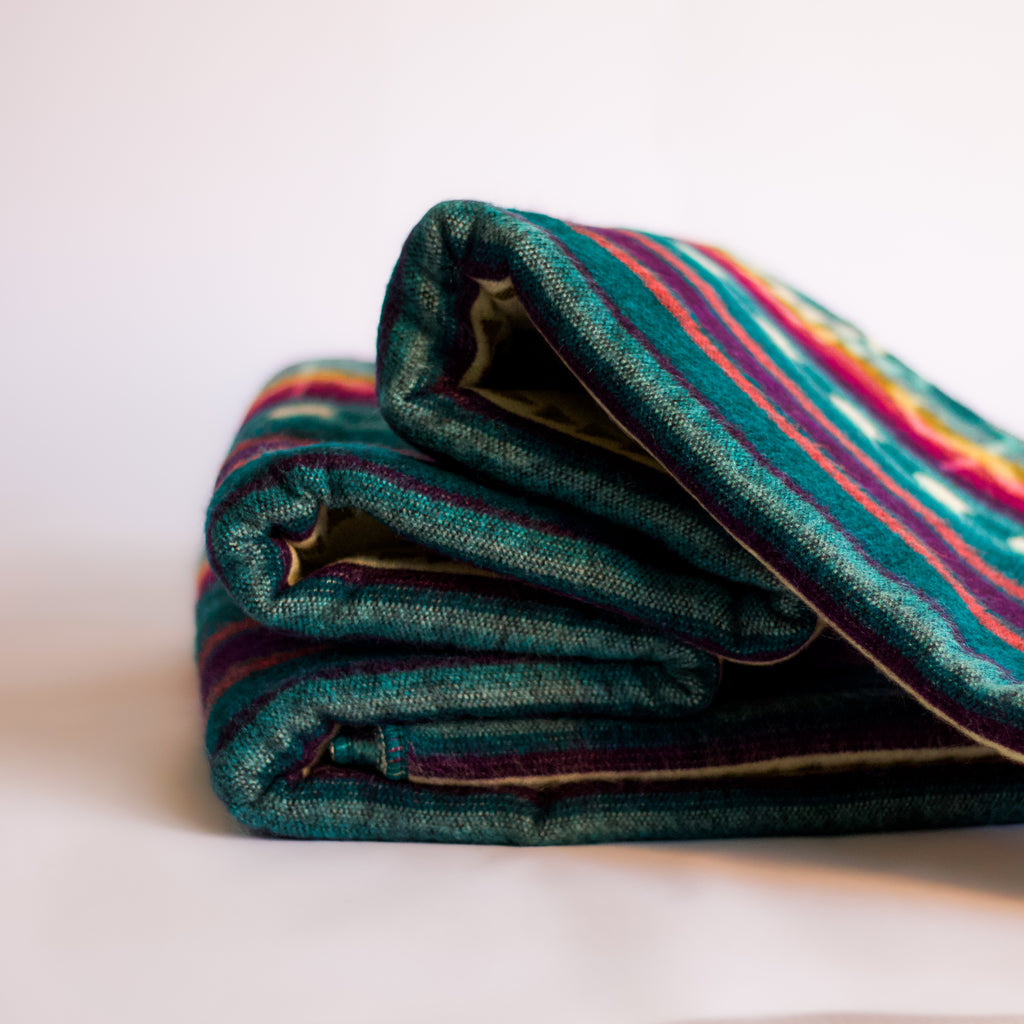 Taki Spectrum — XL Reversible Alpaca Wool Blanket