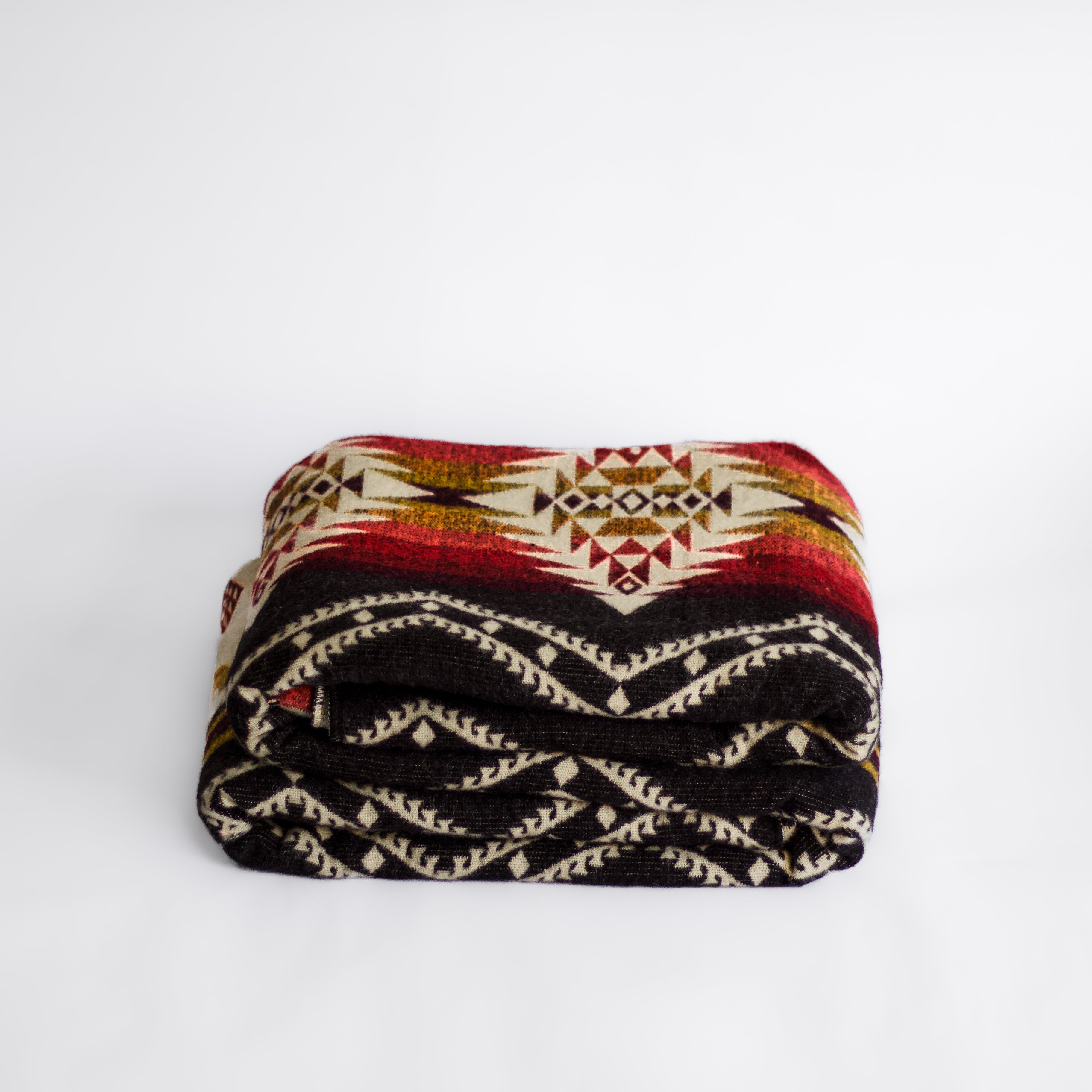 Willay Amber — XL Reversible Alpaca Wool Blanket