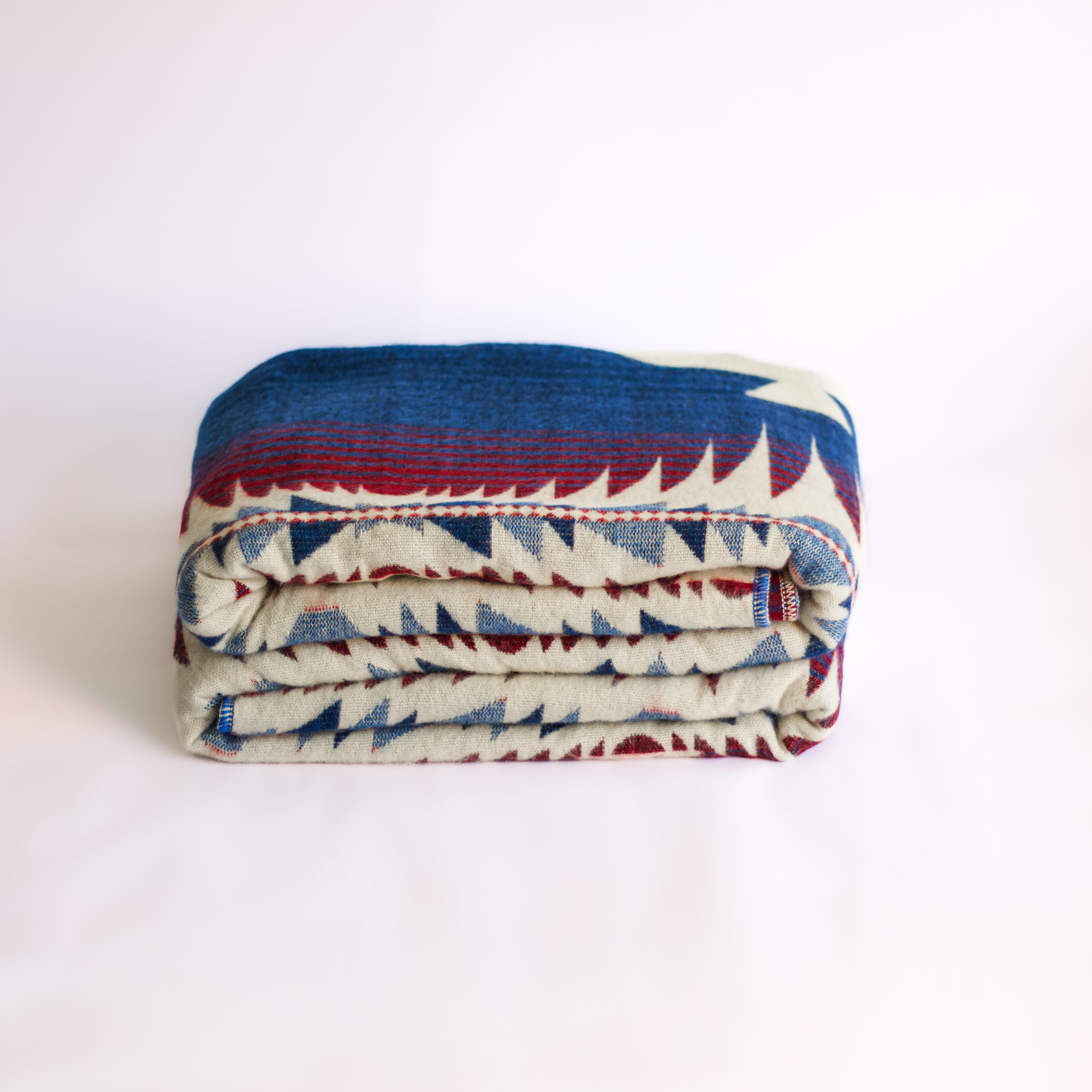 Chisi Coastal — XL Reversible Alpaca Wool Blanket