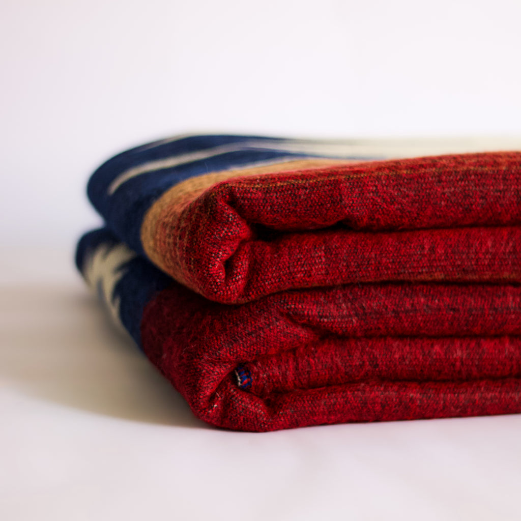 Chaska Night — XL Reversible Alpaca Wool Blanket