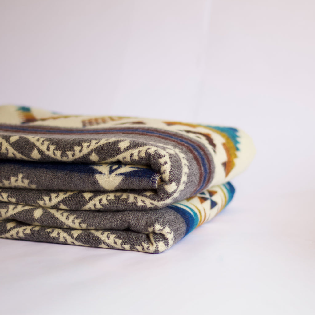 Willay Tide — XL Reversible Alpaca Wool Blanket