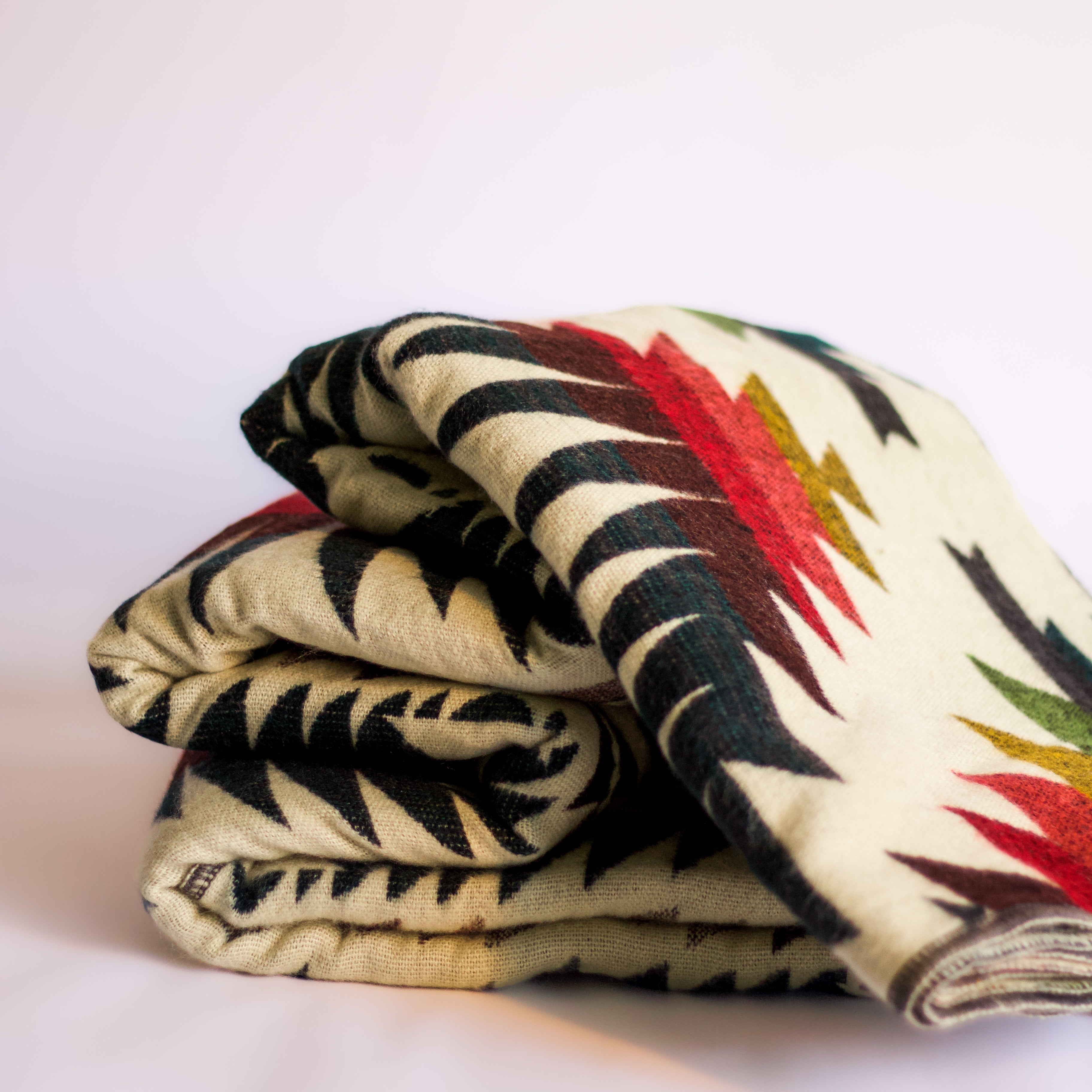 Chisi Andean — XL Reversible Alpaca Wool Blanket