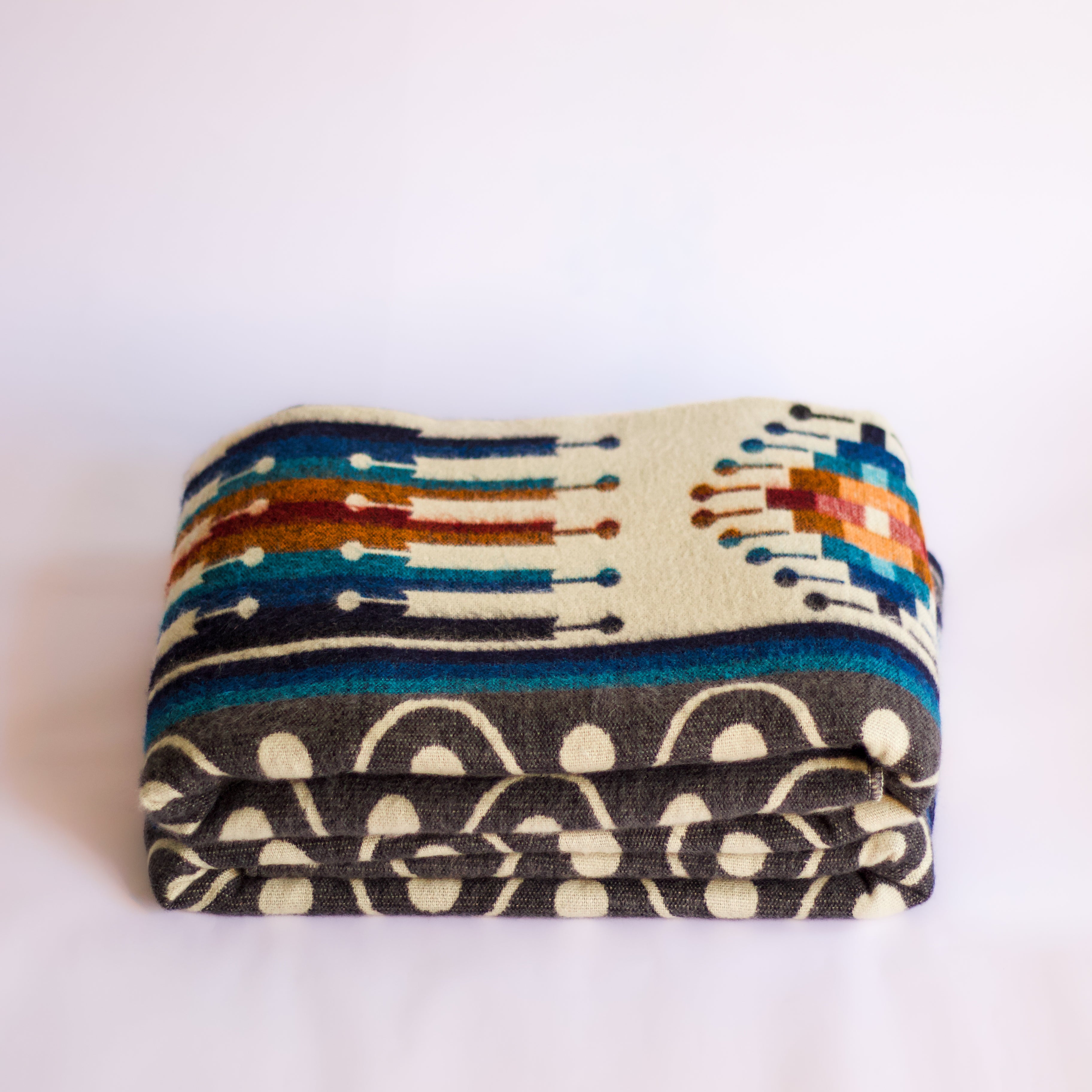 Mayu Azure — XL Reversible Alpaca Wool Blanket