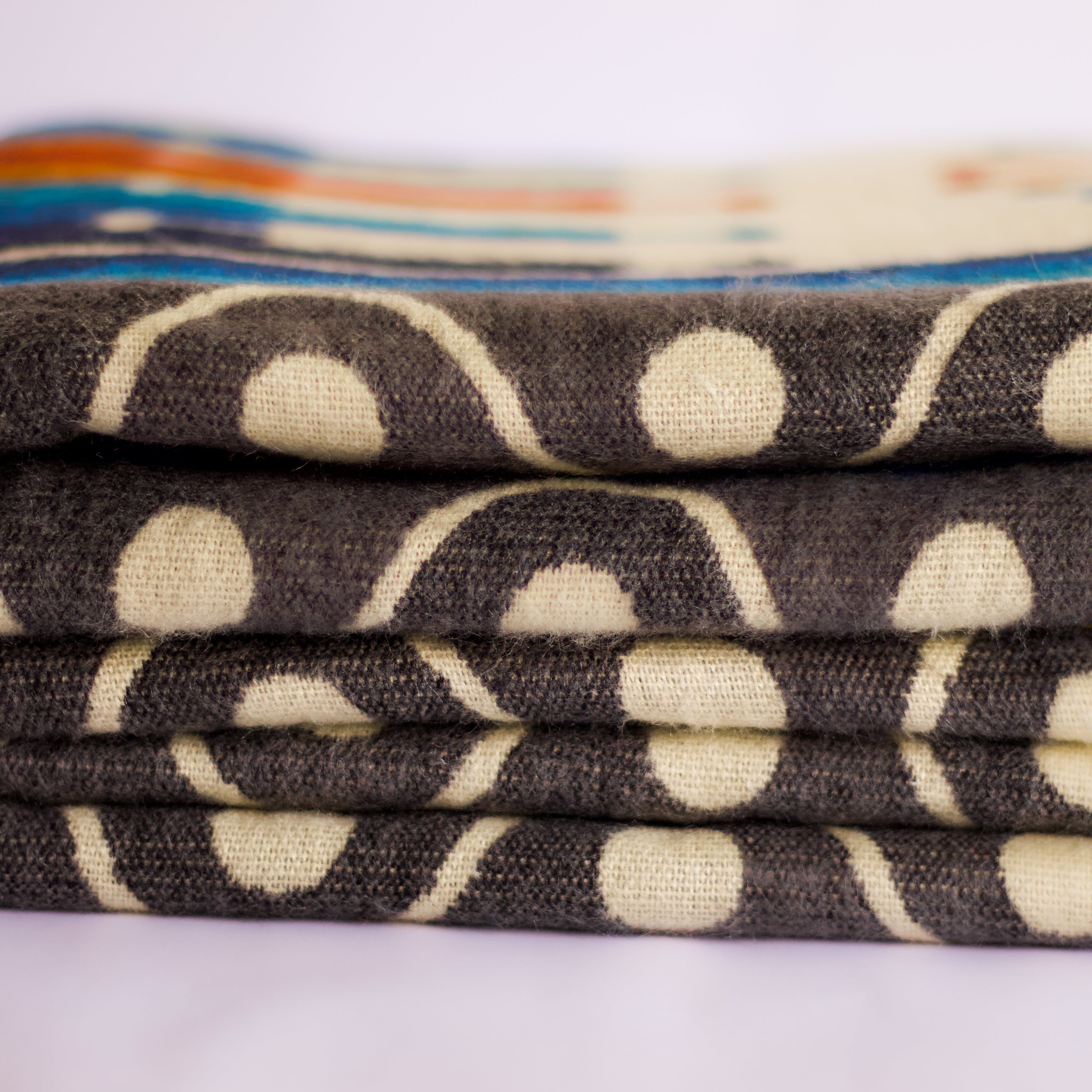 Mayu Azure — XL Reversible Alpaca Wool Blanket