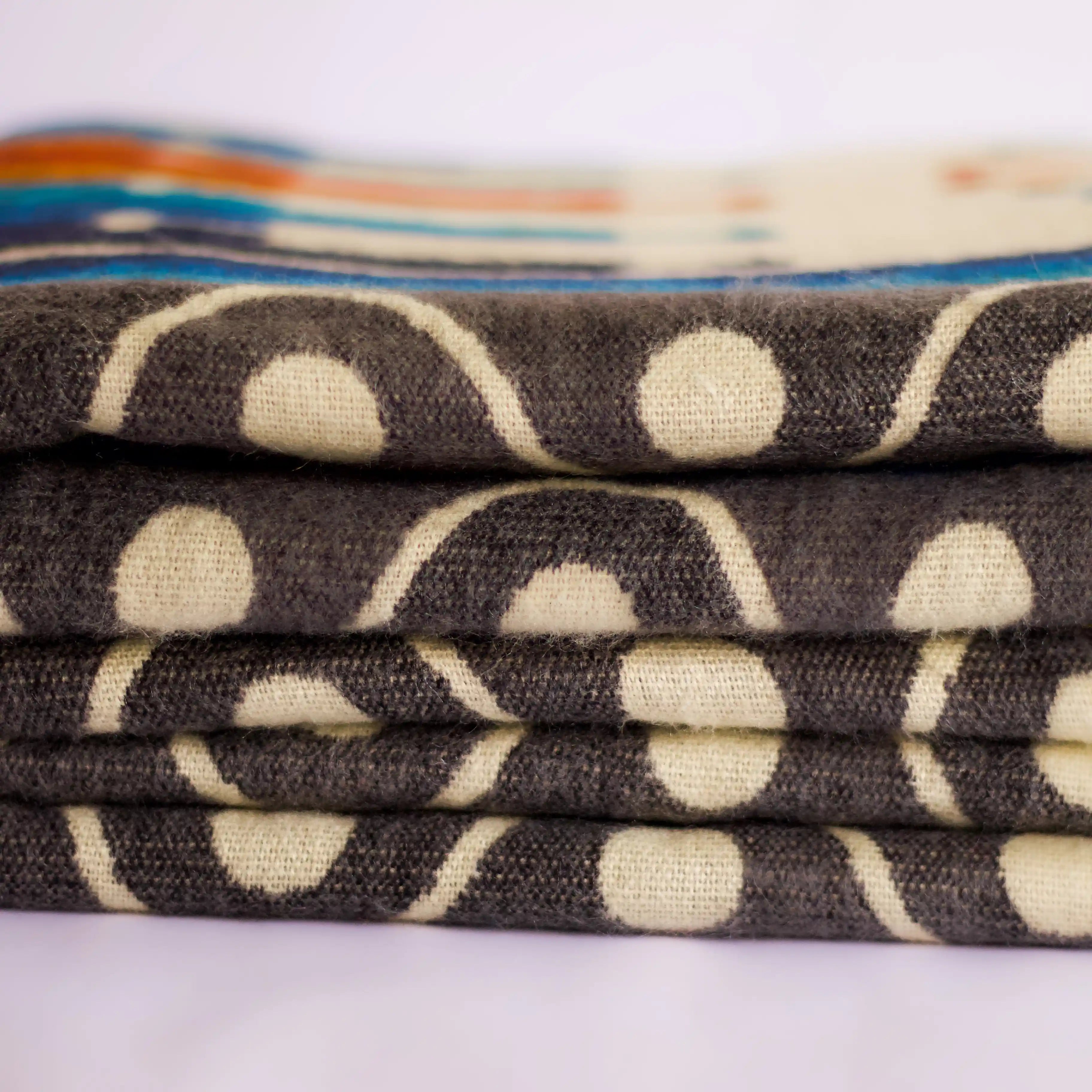 Mayu Azure | Native Blanket