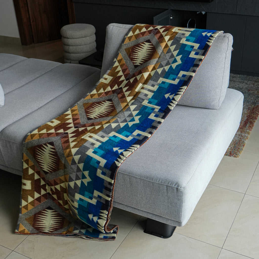 Chakana Wood — XL Reversible Alpaca Wool Blanket