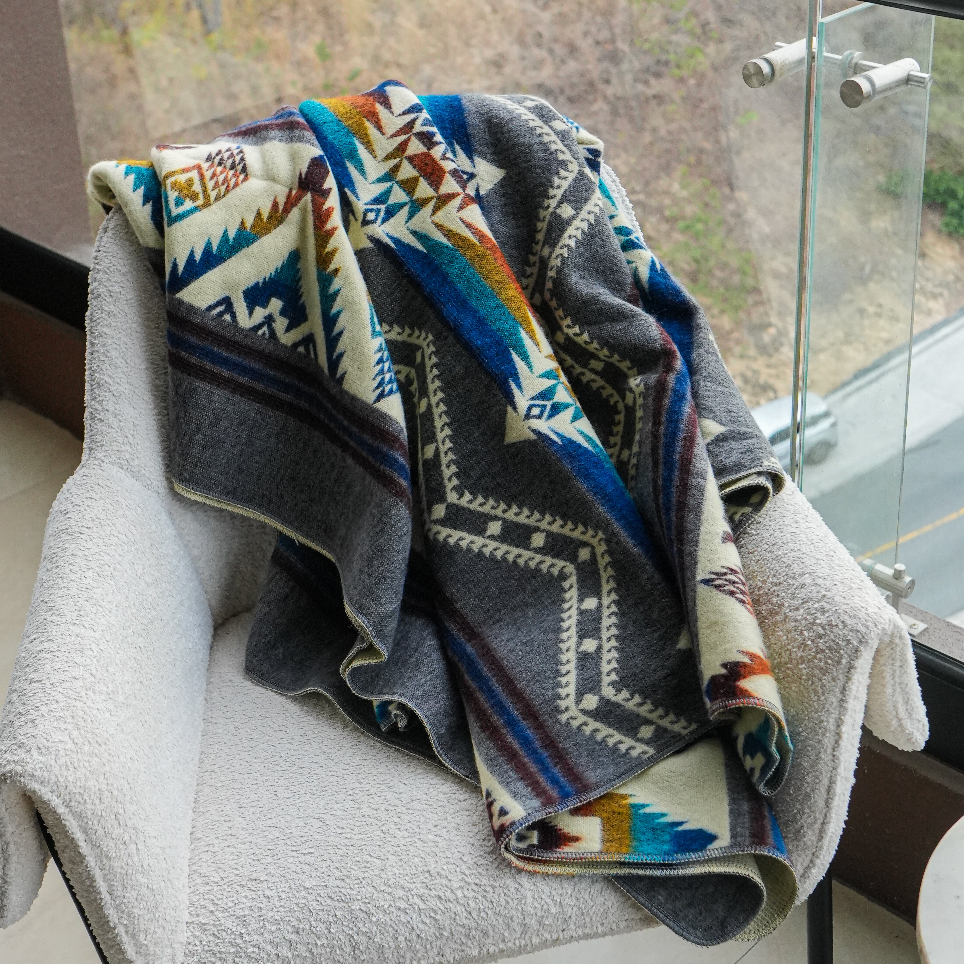 Willay Tide — XL Reversible Alpaca Wool Blanket