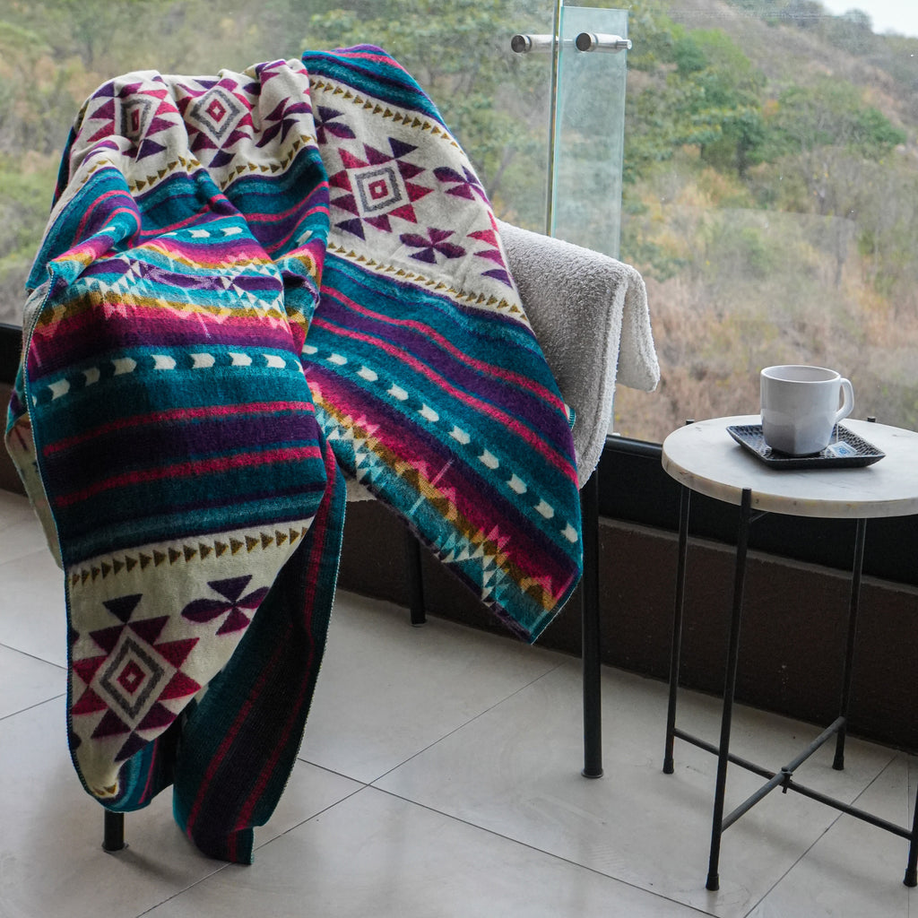 Taki Spectrum — XL Reversible Alpaca Wool Blanket