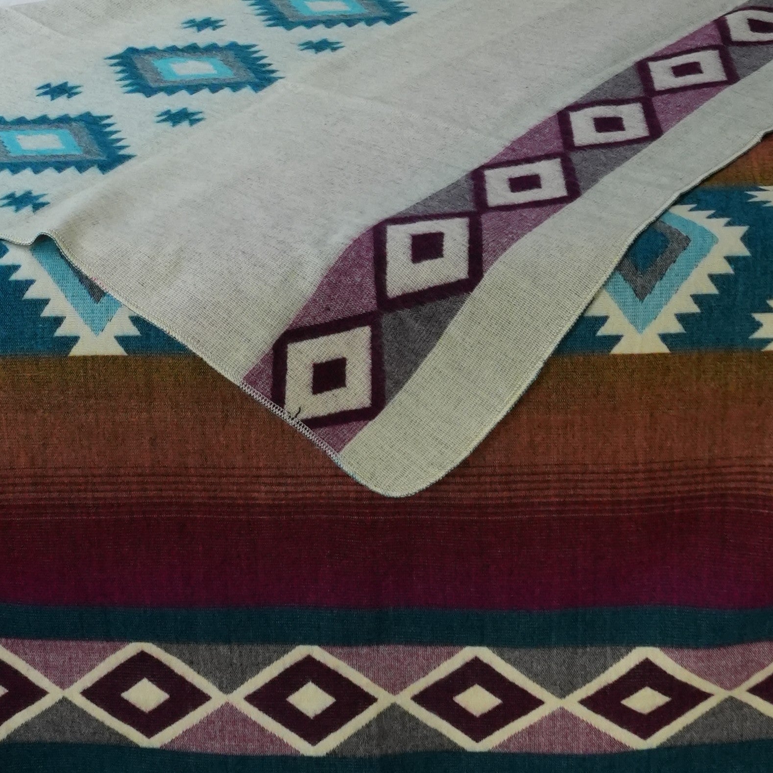 Chaska Noon — XL Reversible Alpaca Wool Blanket