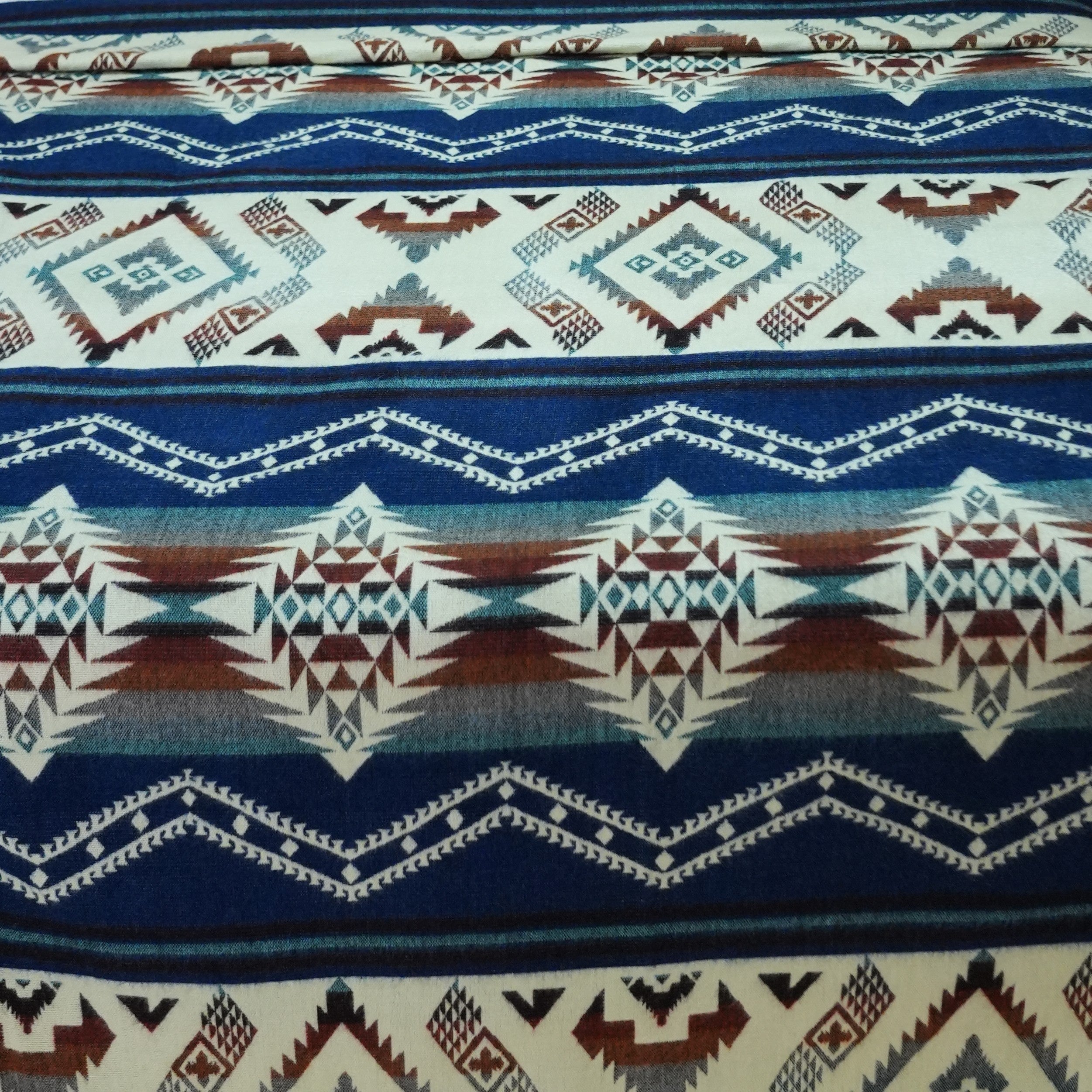 Willay Still — XL Reversible Alpaca Wool Blanket