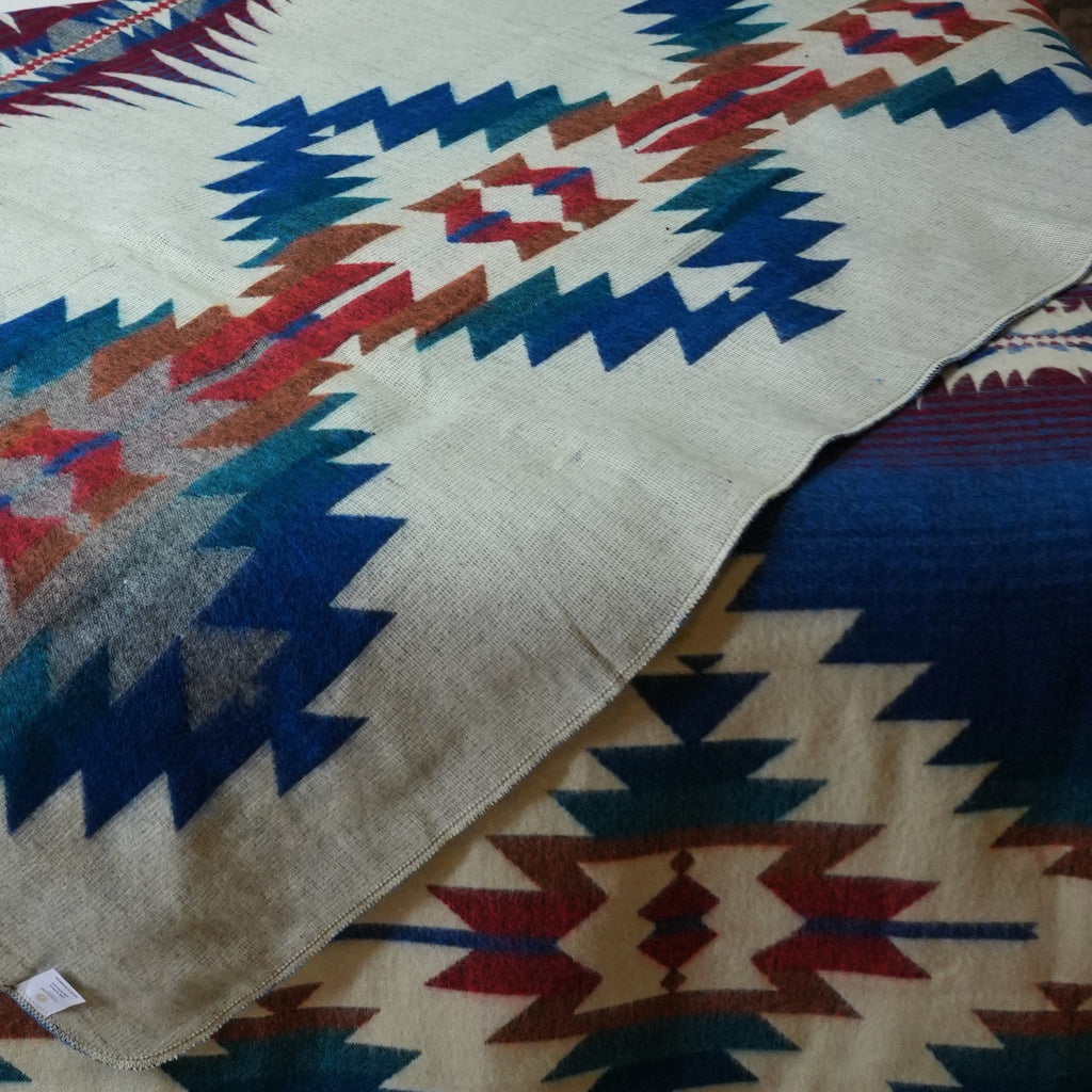 Chisi Coastal — XL Reversible Alpaca Wool Blanket