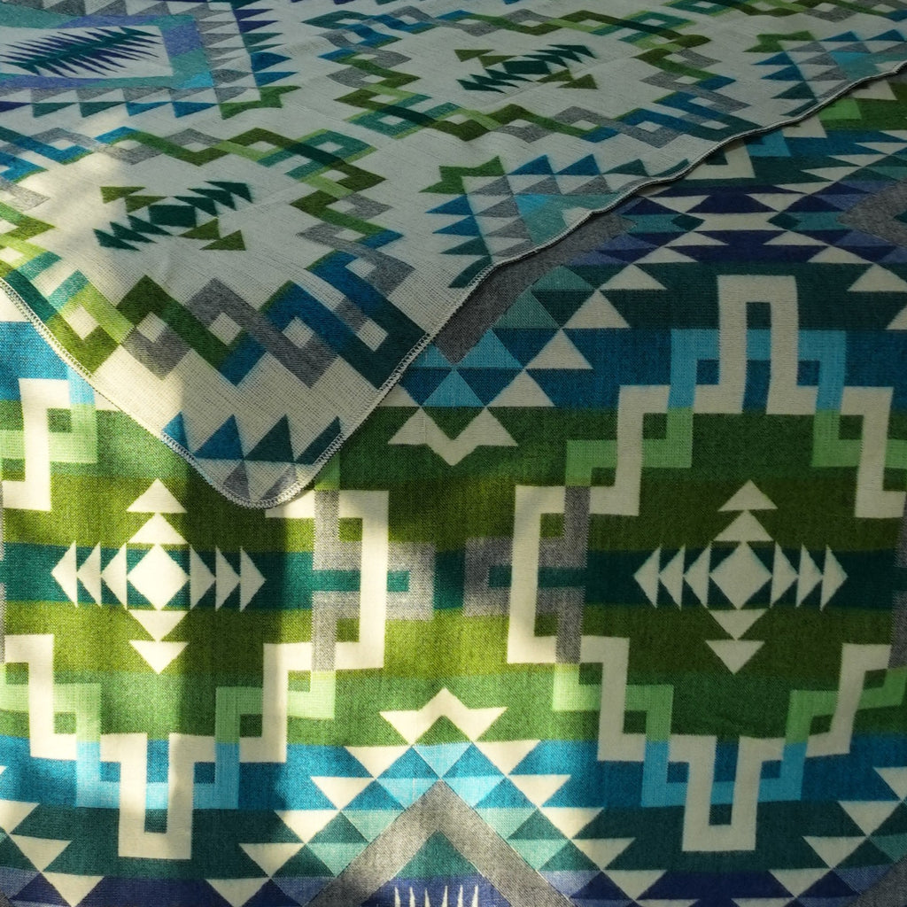 Chakana Forest — XL Reversible Alpaca Wool Blanket